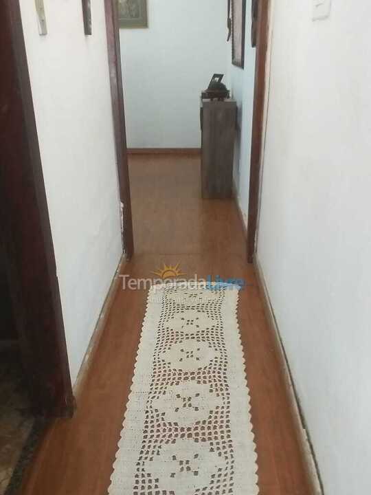 Casa para aluguel de temporada em Cabo Frio (Braga)