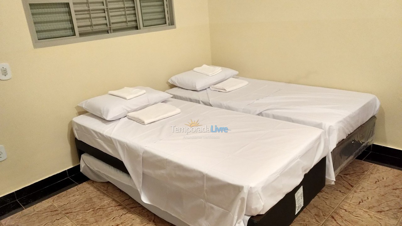 Casa para alquiler de vacaciones em Caldas Novas (Punta Caldas Eventos E Hospedagens)