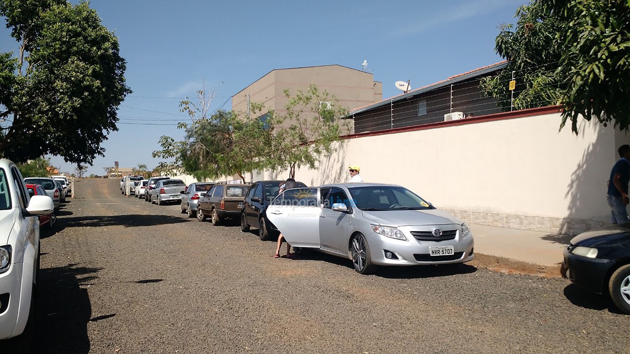 Casa para alquiler de vacaciones em Caldas Novas (Punta Caldas Eventos E Hospedagens)