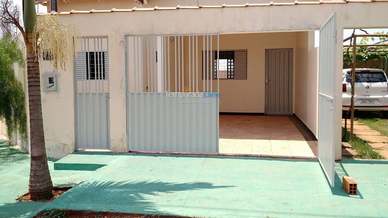 Casa para alquiler de vacaciones em Caldas Novas (Punta Caldas Eventos E Hospedagens)