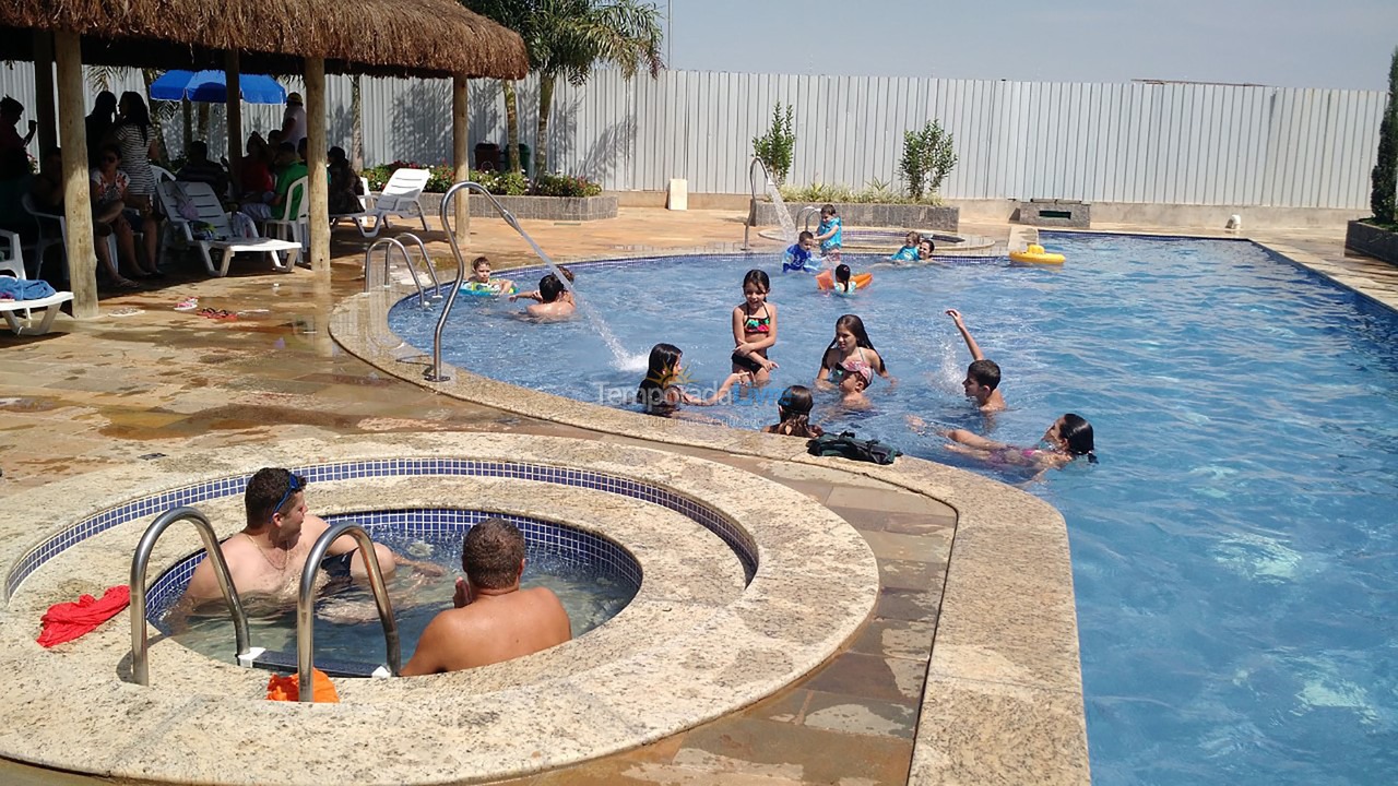 Casa para alquiler de vacaciones em Caldas Novas (Punta Caldas Eventos E Hospedagens)