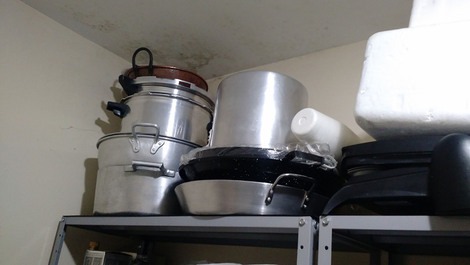 CASA 6 - R$1080/casa/noite. Acomoda até 10/pessoas/casa