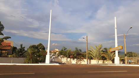 CASA 6 - R$1080/casa/noite. Acomoda até 10/pessoas/casa