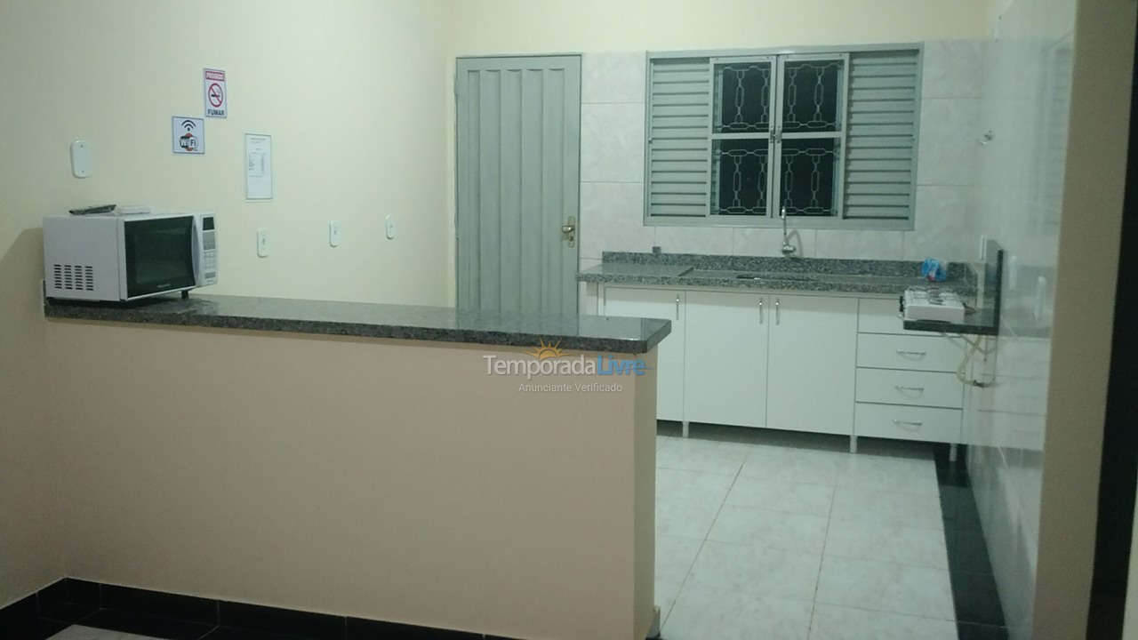 Casa para aluguel de temporada em Caldas Novas (Punta Caldas Eventos E Hospedagens)