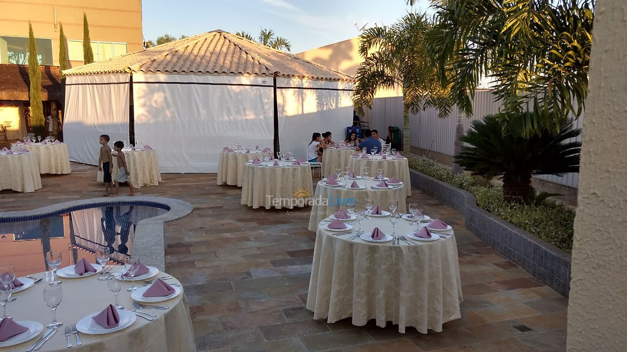 Casa para aluguel de temporada em Caldas Novas (Punta Caldas Eventos E Hospedagens)