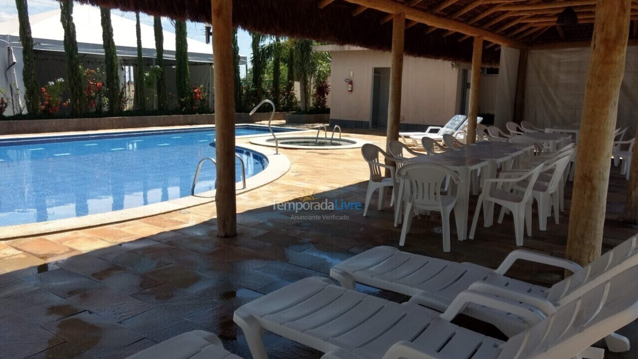 Casa para aluguel de temporada em Caldas Novas (Punta Caldas Eventos E Hospedagens)