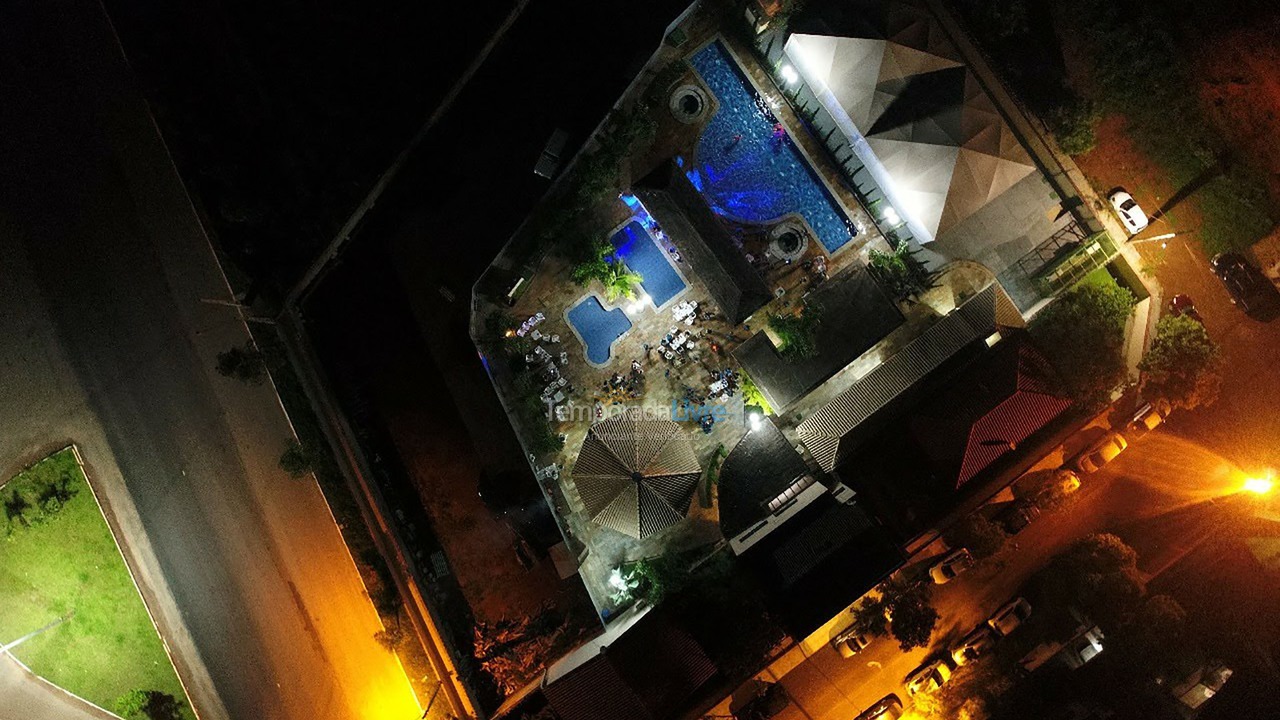 Casa para aluguel de temporada em Caldas Novas (Punta Caldas Eventos E Hospedagens)