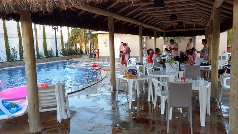 CASA 8 - R$1080/casa/noite. Acomoda até 10/pessoas/casa