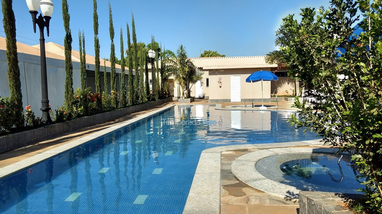 Casa para aluguel de temporada em Caldas Novas (Punta Caldas Eventos E Hospedagens)