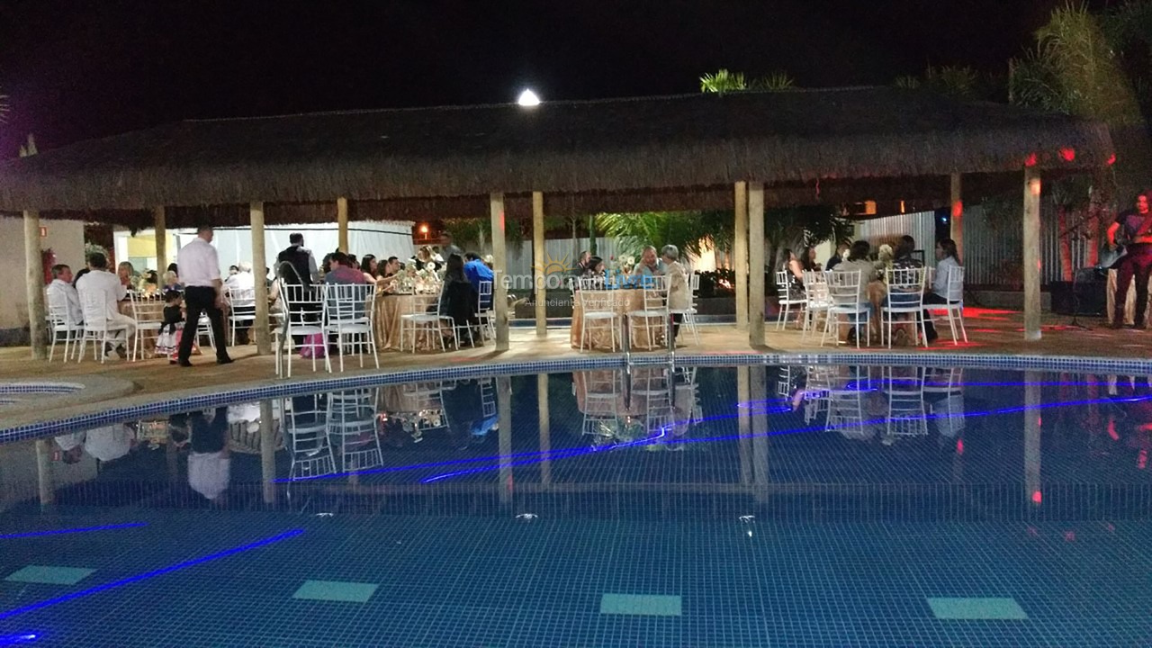 Casa para aluguel de temporada em Caldas Novas (Punta Caldas Eventos E Hospedagens)