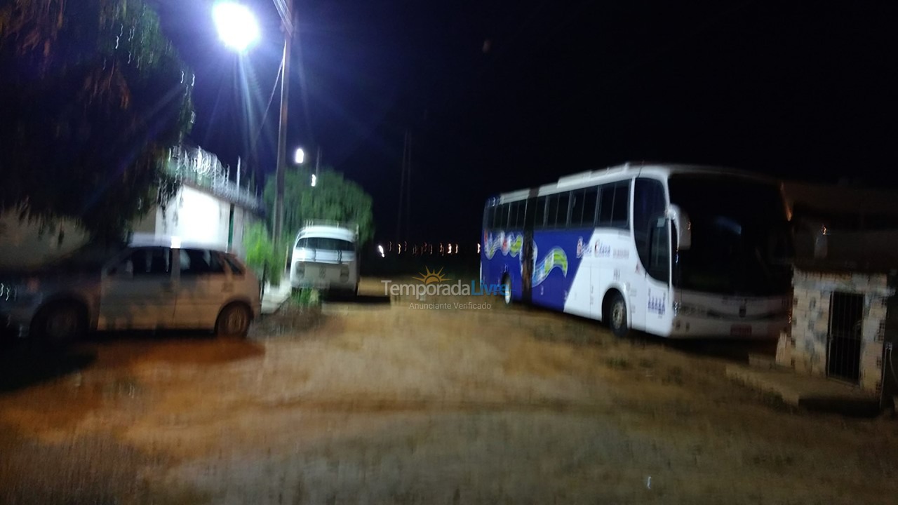 Casa para aluguel de temporada em Caldas Novas (Punta Caldas Eventos E Hospedagens)