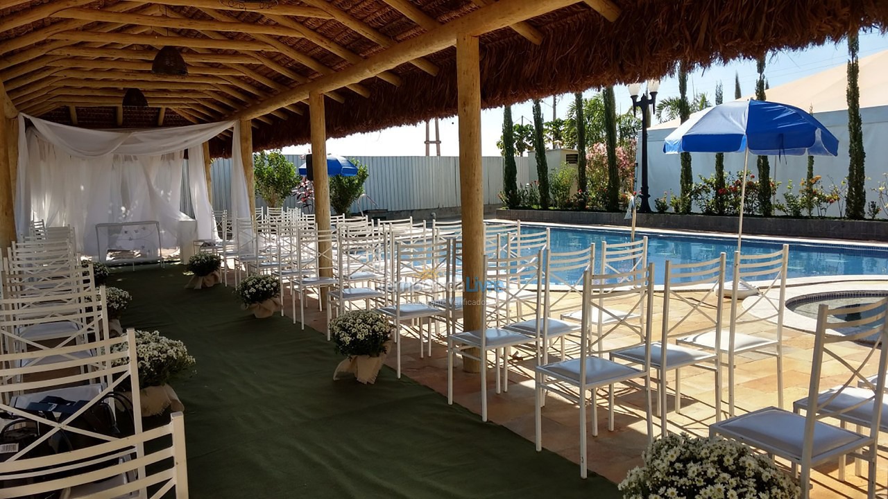 Casa para aluguel de temporada em Caldas Novas (Punta Caldas Eventos E Hospedagens)