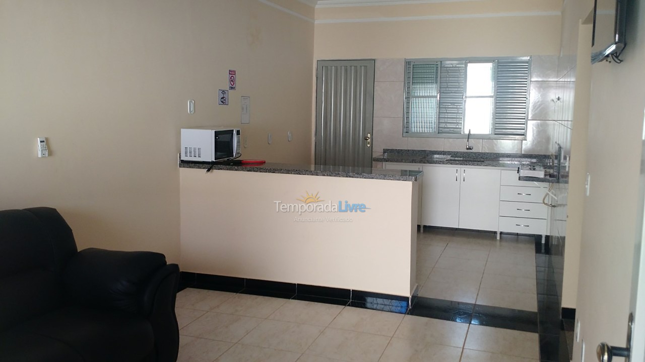 Casa para aluguel de temporada em Caldas Novas (Punta Caldas Eventos E Hospedagens)