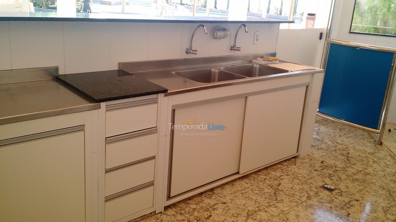 Casa para aluguel de temporada em Caldas Novas (Punta Caldas Eventos E Hospedagens)