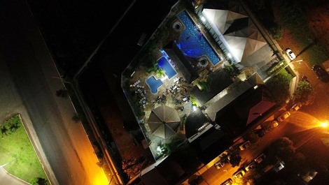 CASA C - R$1080/casa/noite. Acomoda até 10/pessoas/casa