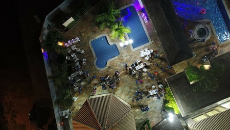 CASA C - R$1080/casa/noite. Acomoda até 10/pessoas/casa