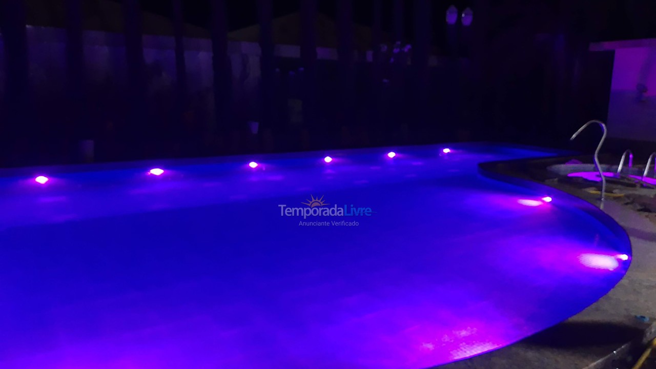 Casa para aluguel de temporada em Caldas Novas (Punta Caldas Eventos E Hospedagens)