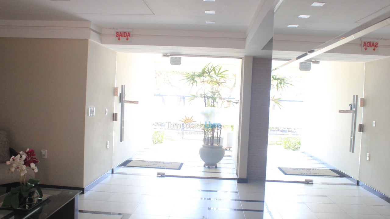 Apartamento para aluguel de temporada em Itapema (Meia Praia)