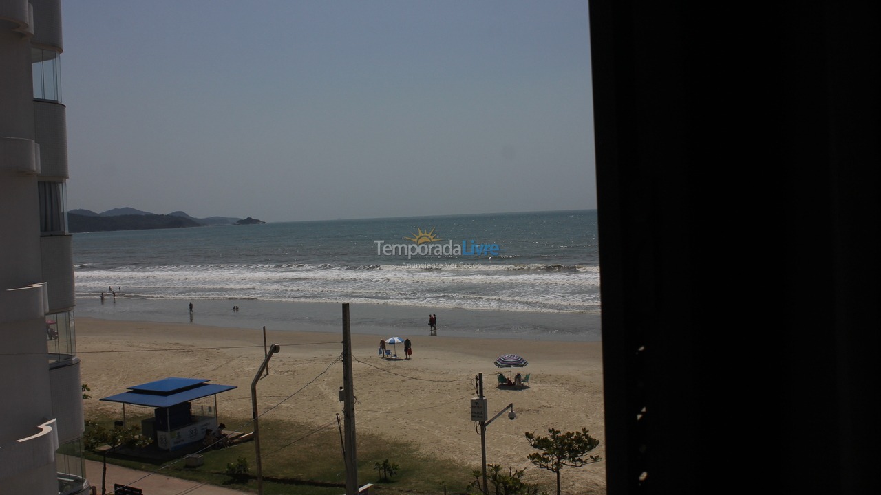 Apartamento para aluguel de temporada em Itapema (Meia Praia)