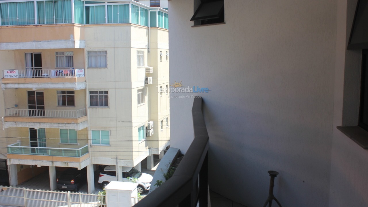 Apartamento para aluguel de temporada em Itapema (Meia Praia)