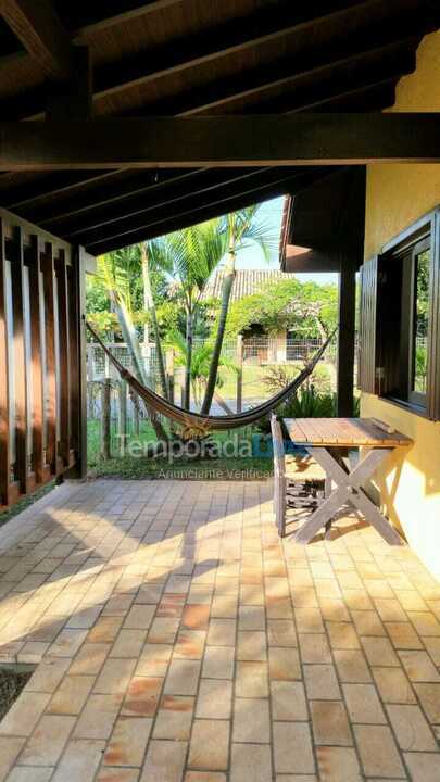 House for vacation rental in Garopaba (Centro)