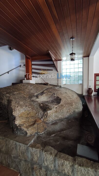 House for vacation rental in Ilhabela (Portinho)