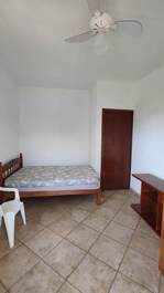 Beautiful house in portinho with pool, 50 meters from the beach