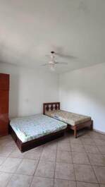 Beautiful house in portinho with pool, 50 meters from the beach