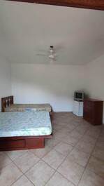 Beautiful house in portinho with pool, 50 meters from the beach