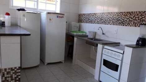 La propiedad tiene capacidad para 94 personas, piscina y barbacoa, Playa Taperapuan.