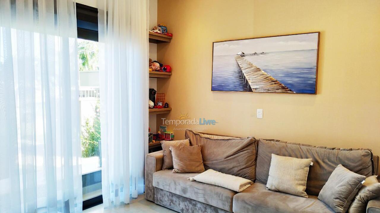 Casa para aluguel de temporada em Bertioga (Riviera de São Lourenço)