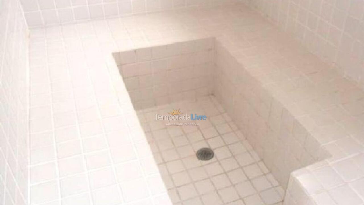 Apartamento para aluguel de temporada em Ubatuba (Praia Grande)