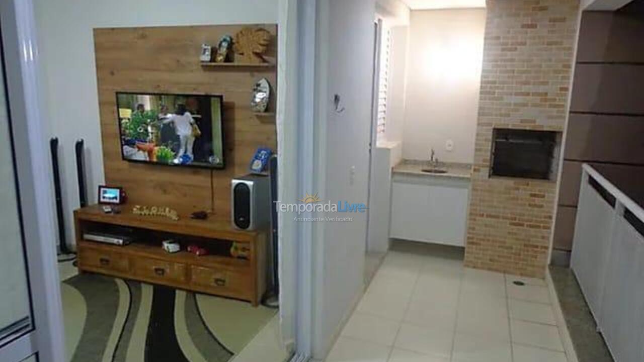 Apartamento para aluguel de temporada em Ubatuba (Praia Grande)