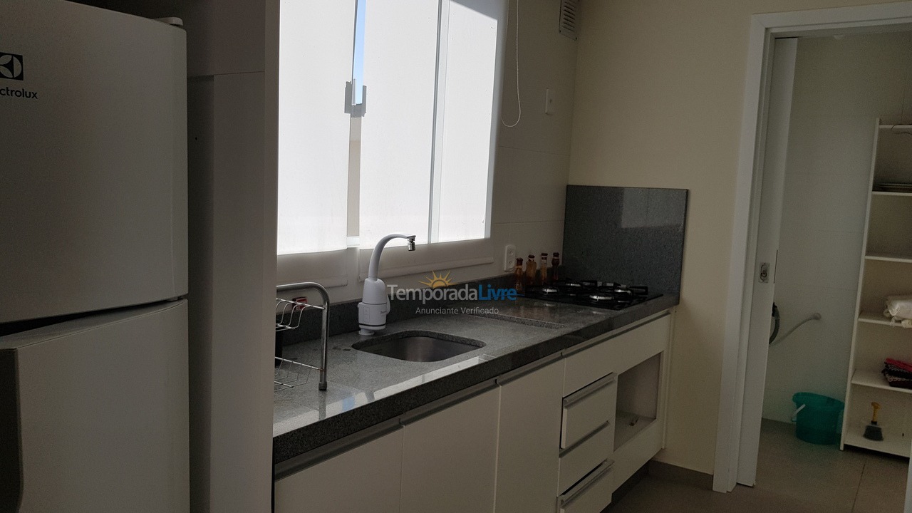 Apartamento para aluguel de temporada em Bombinhas (Praia de Bombinhas)