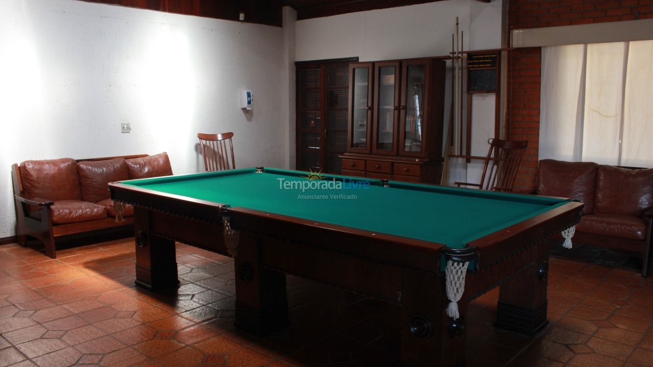 Chácara / sítio para aluguel de temporada em Mairinque (Condomínio Porta do Sol)