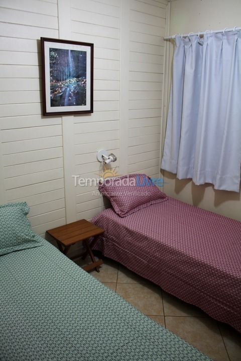 Chácara / sítio para aluguel de temporada em Mairinque (Condomínio Porta do Sol)