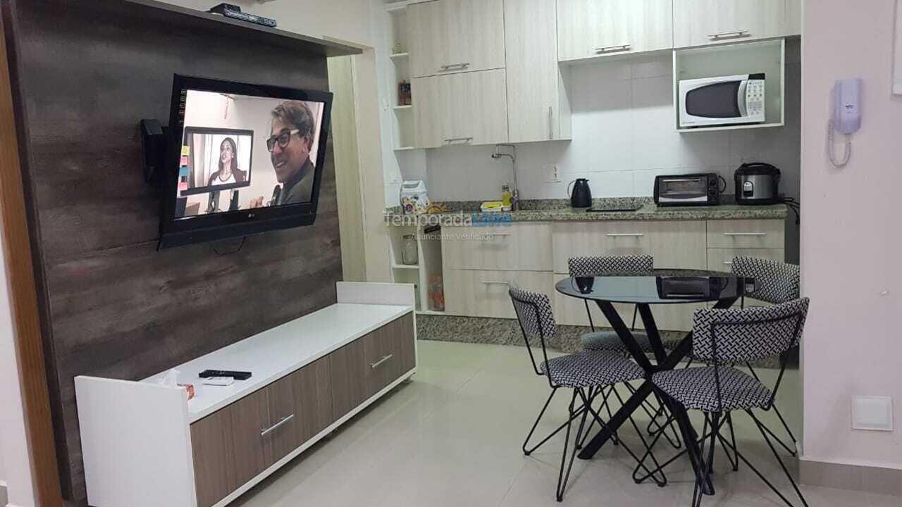 Apartamento para alquiler de vacaciones em Praia Grande (Canto do Forte)