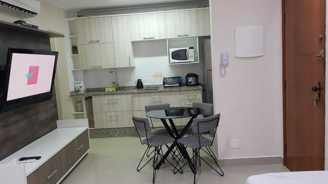 Apartamento para alquiler de vacaciones em Praia Grande (Canto do Forte)