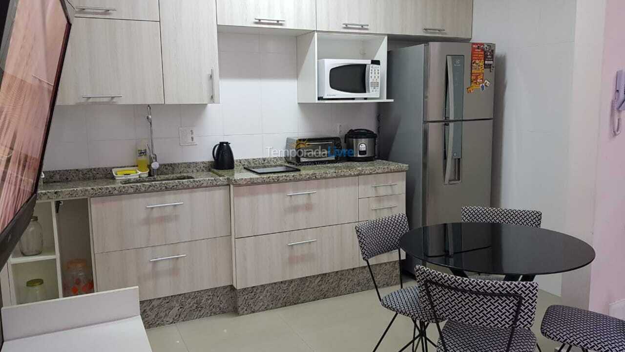Apartamento para alquiler de vacaciones em Praia Grande (Canto do Forte)