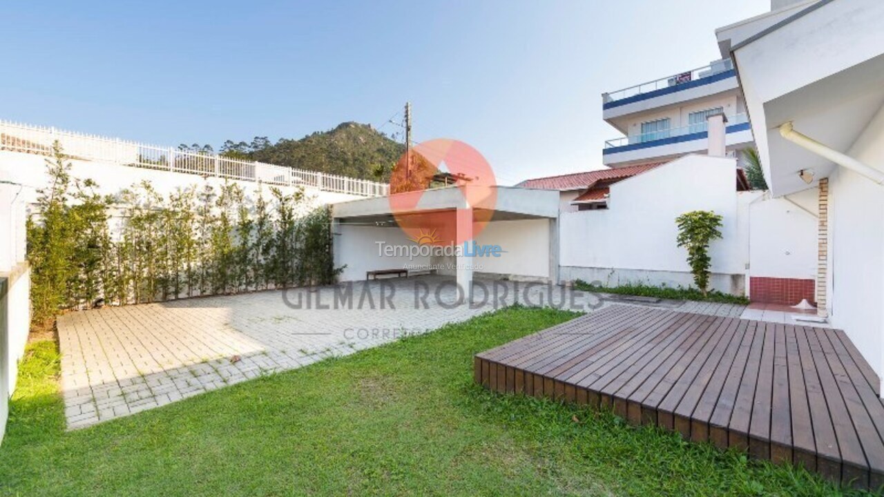 House for vacation rental in Bombinhas (Mariscal)