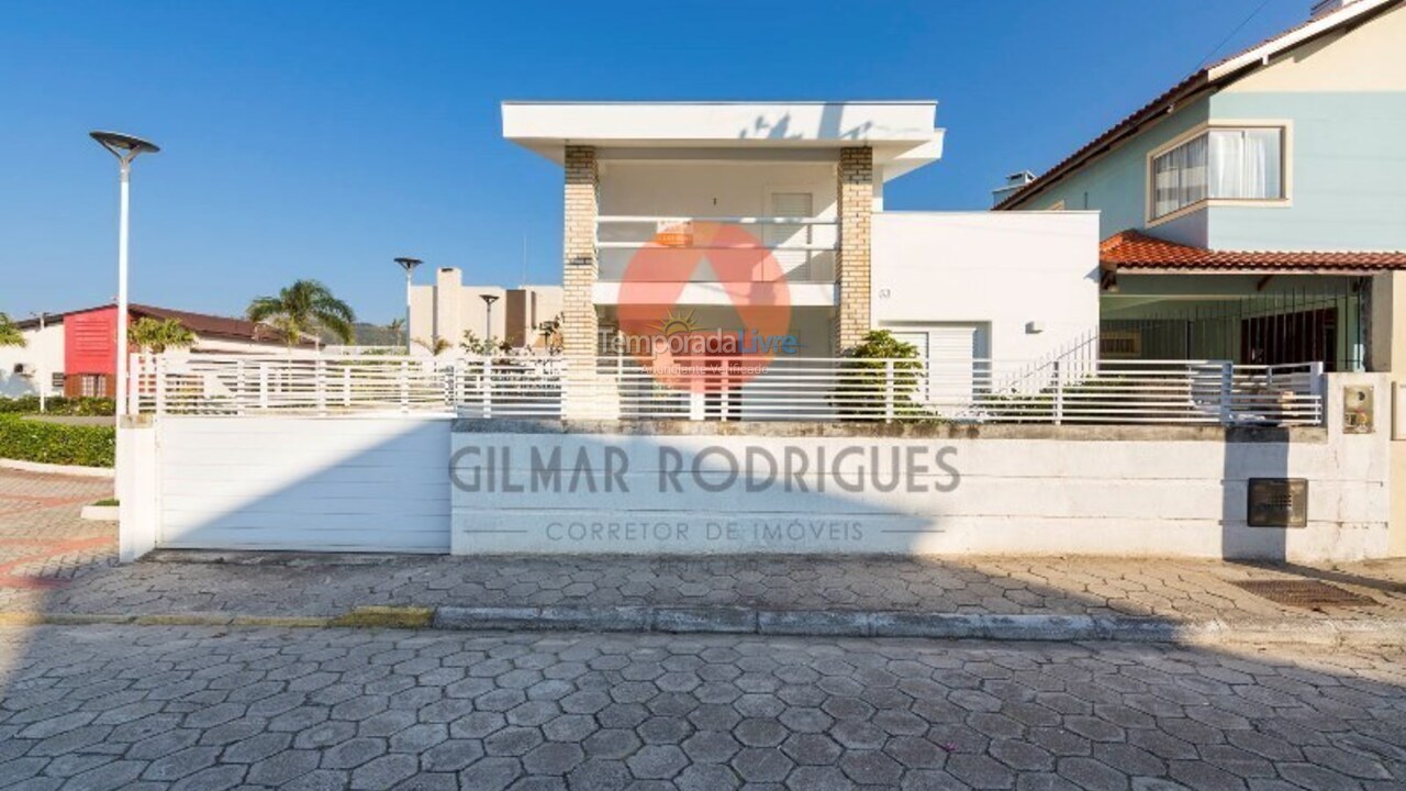 House for vacation rental in Bombinhas (Mariscal)