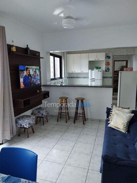 Apartamento para aluguel de temporada em Praia Grande (Vila Tupi)