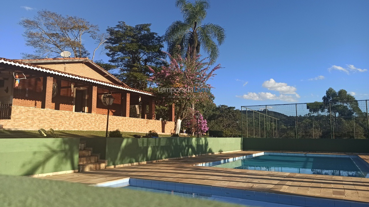 Chácara / sítio para aluguel de temporada em Nazaré Paulista (Ribeirao Acima)