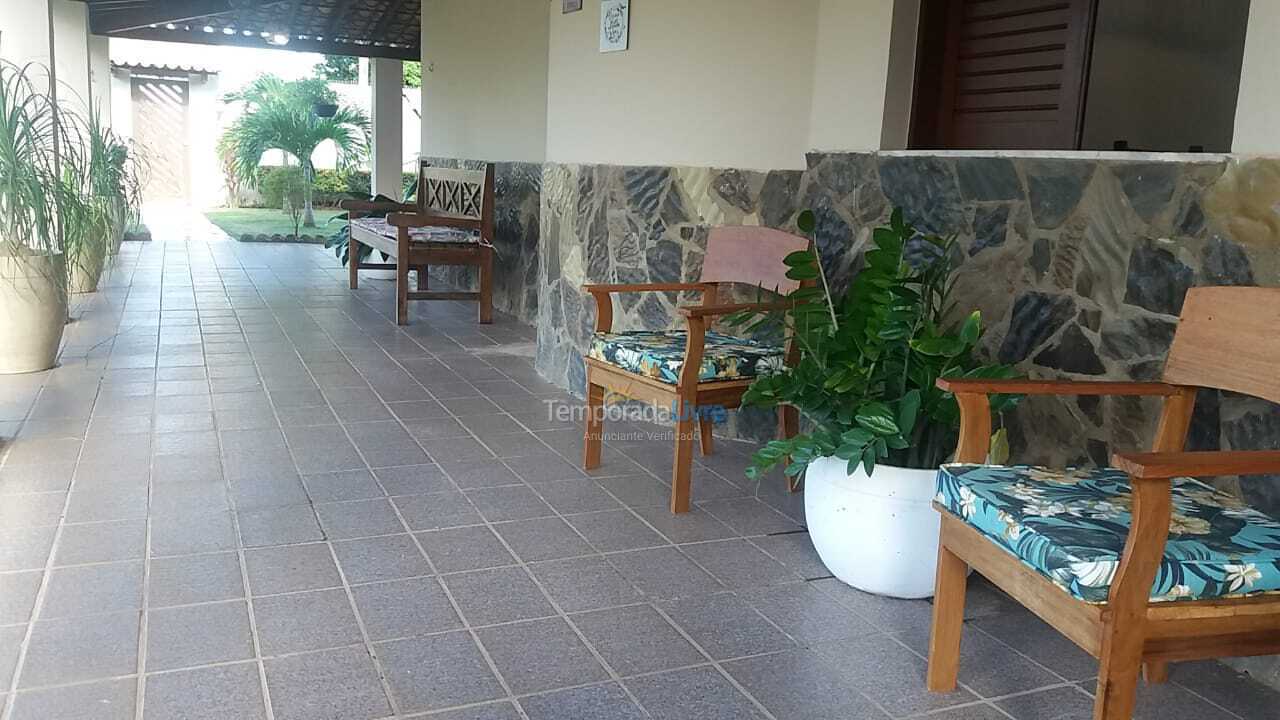 Casa para aluguel de temporada em Camaçari (Itacimirim)