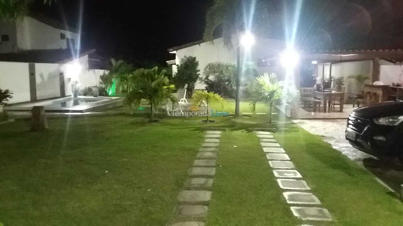 Casa para aluguel de temporada em Camaçari (Itacimirim)