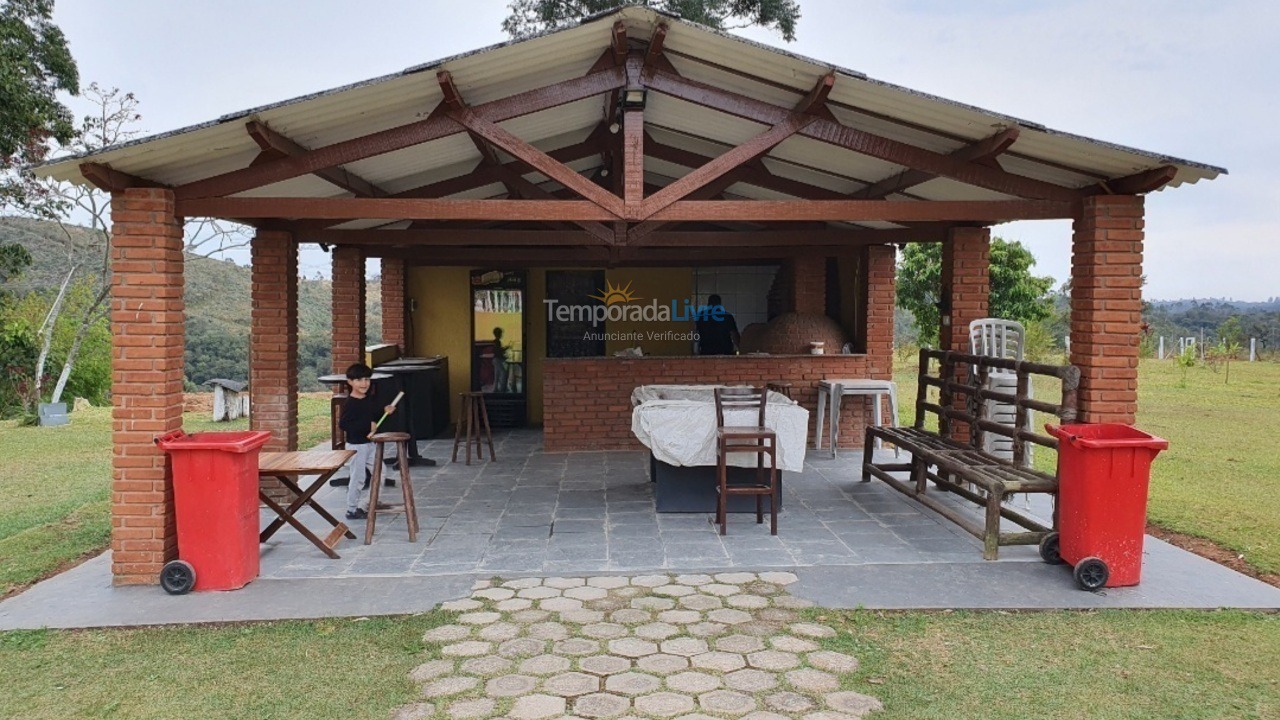 Chácara / sítio para aluguel de temporada em Mairiporã (Terra Preta)