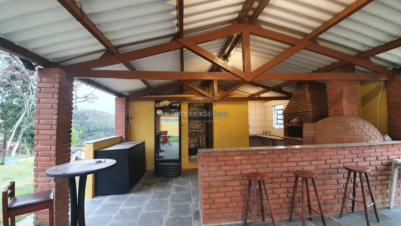 Chácara / sítio para aluguel de temporada em Mairiporã (Terra Preta)