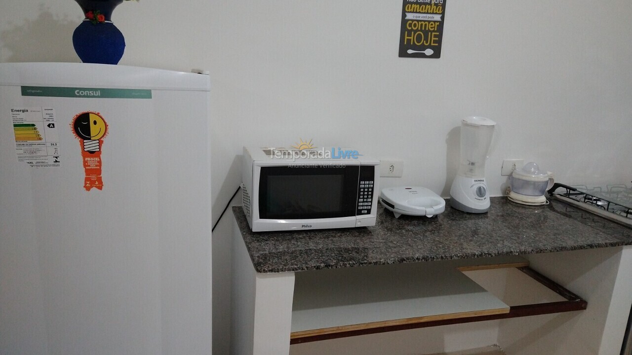 Apartamento para aluguel de temporada em Guarujá (Pitangueiras)