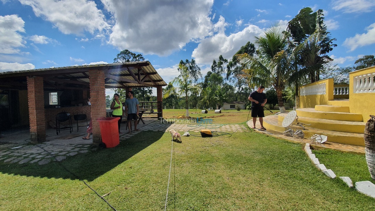 Chácara / sítio para aluguel de temporada em Mairiporã (Terra Preta)