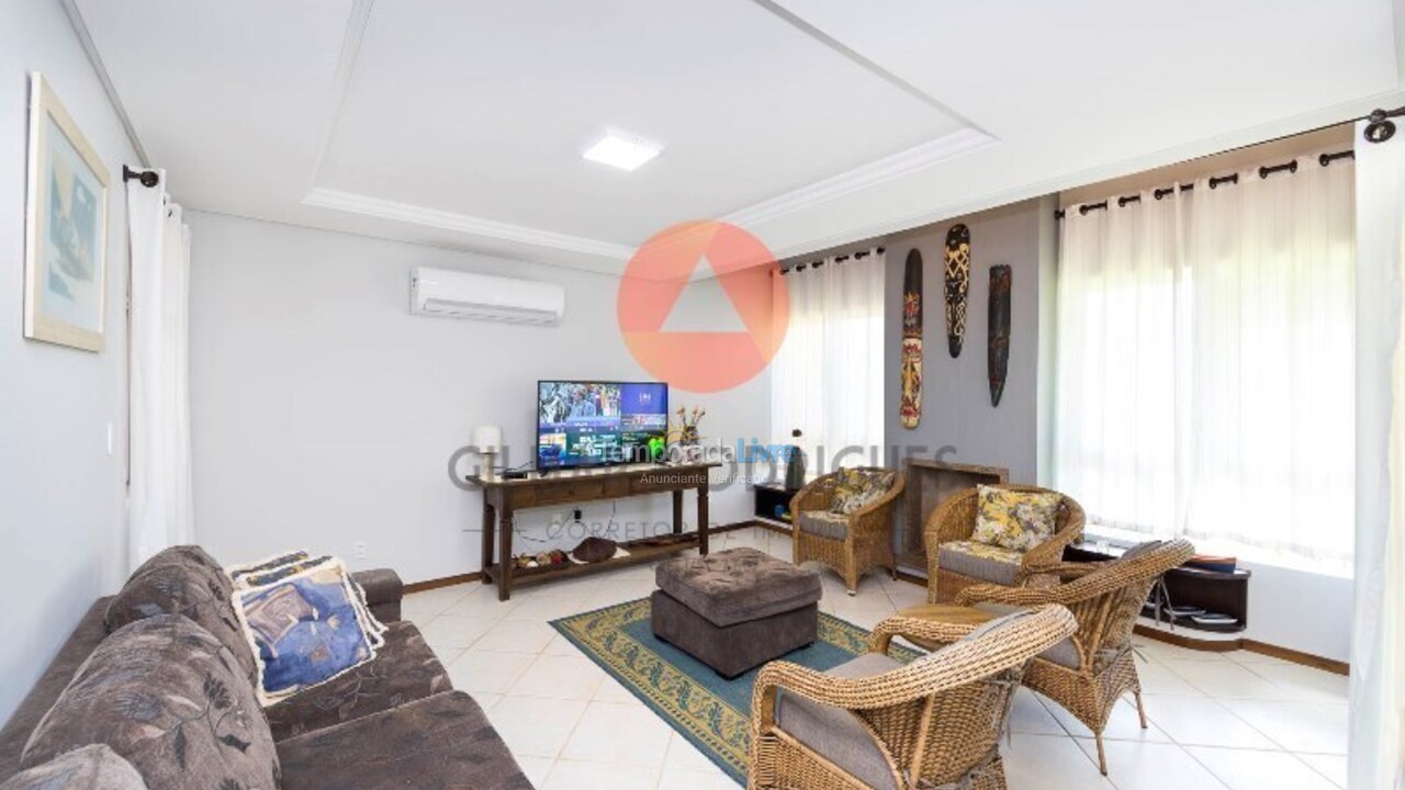 Casa para aluguel de temporada em Bombinhas (Mariscal)